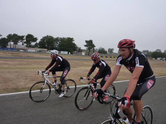 Les Zolmos au 24 heures vélo 2010