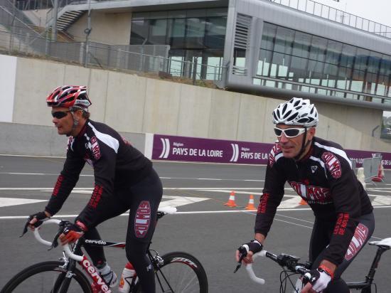 Les Zolmos au 24 heures vélo 2010