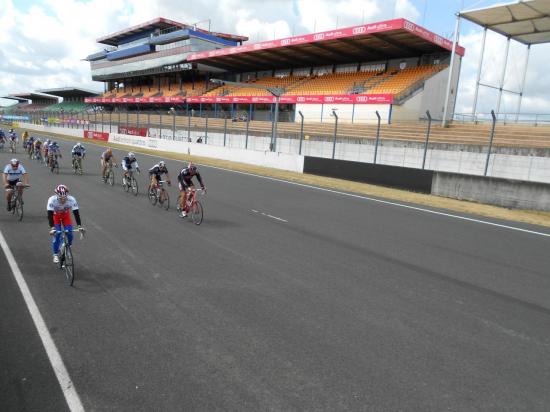 Les Zolmos au 24 heures vélo 2012