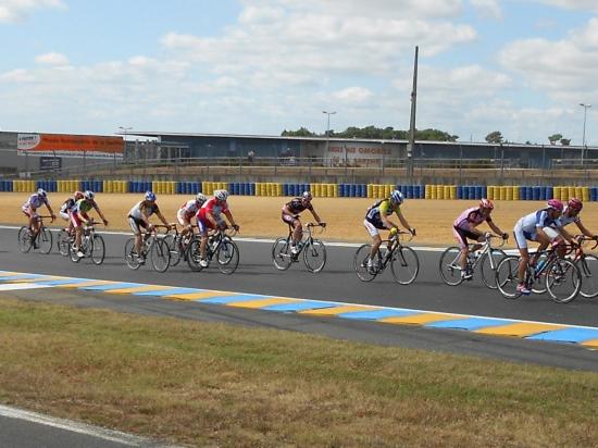 Les Zolmos au 24 heures vélo 2012